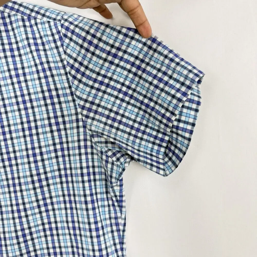 Banana Republic Blue Plaid Woven Short Sleeve Button-Up Shirt Men's Small